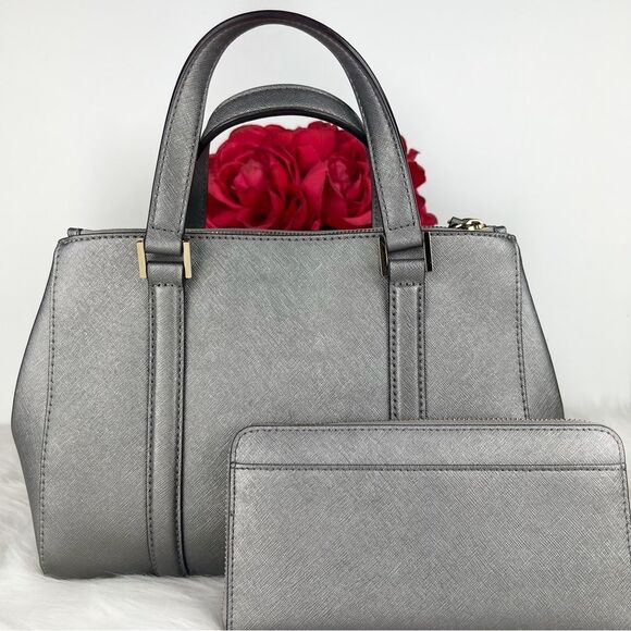 🍓 kate spade metallic silver with wallet set 🍓 - Picture 2 of 5